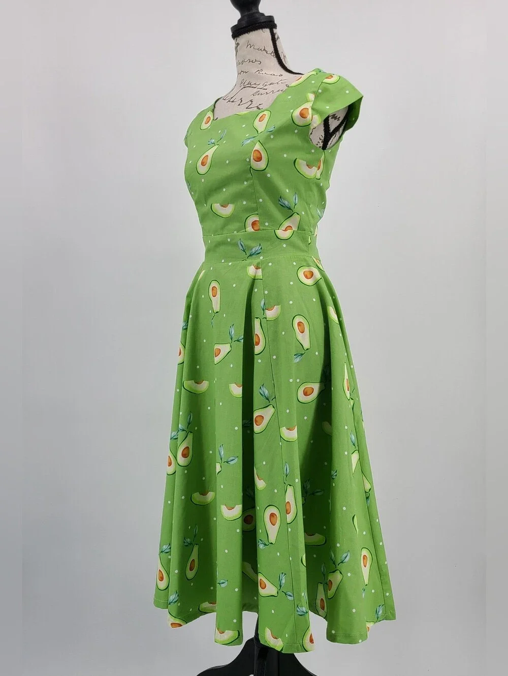 Unique Vintage's Magnolia Place Avocado Print Cotton Midi Dress Size XS - Picture 4 of 12